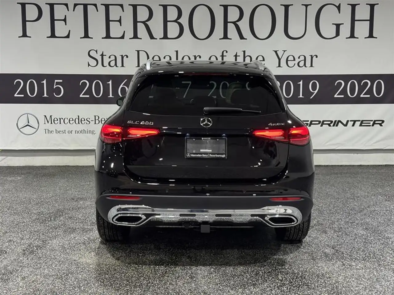 Mercedes-Benz GLC снимка Mercedes-Benz GLC