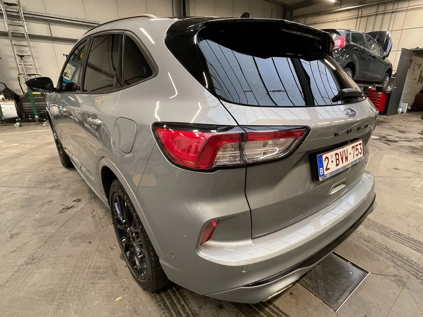 Ford Kuga 2.5 EcoBoost FWD PHEV ST-Line Plateado - 2