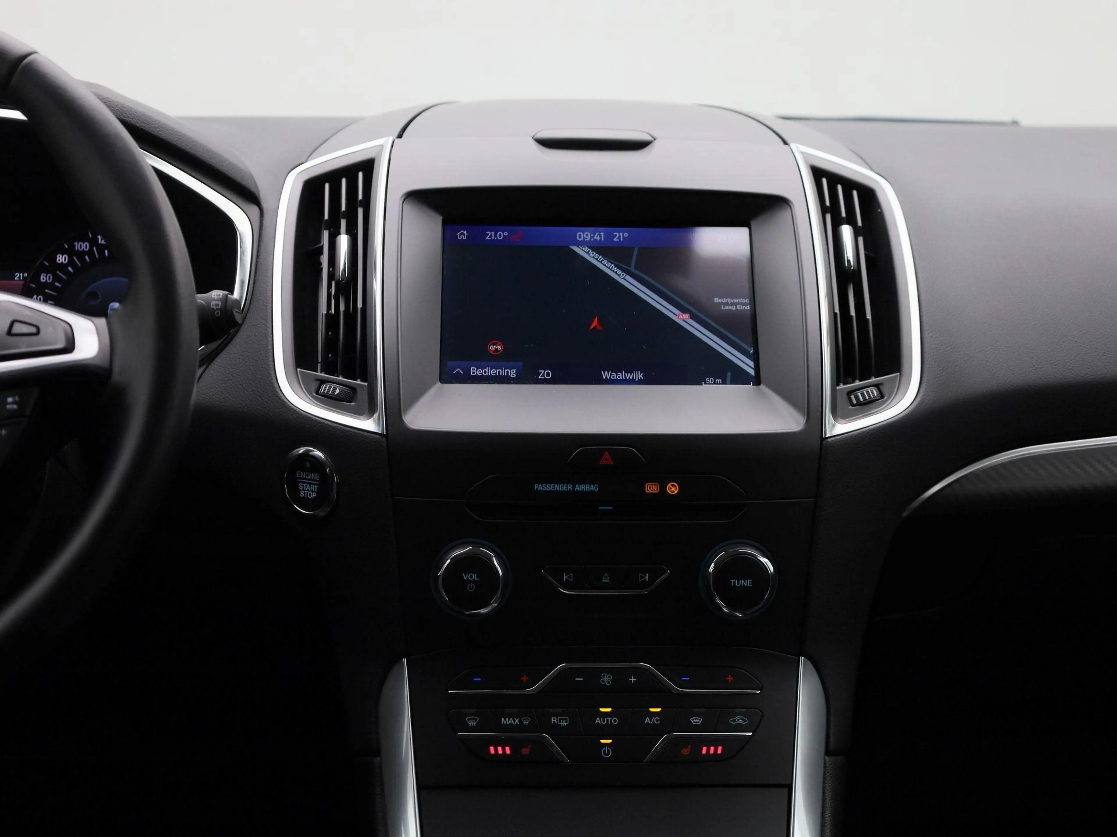 Ford S-Max 2.0 TDCi 110kW S/S Aut. Titanium — photo 9