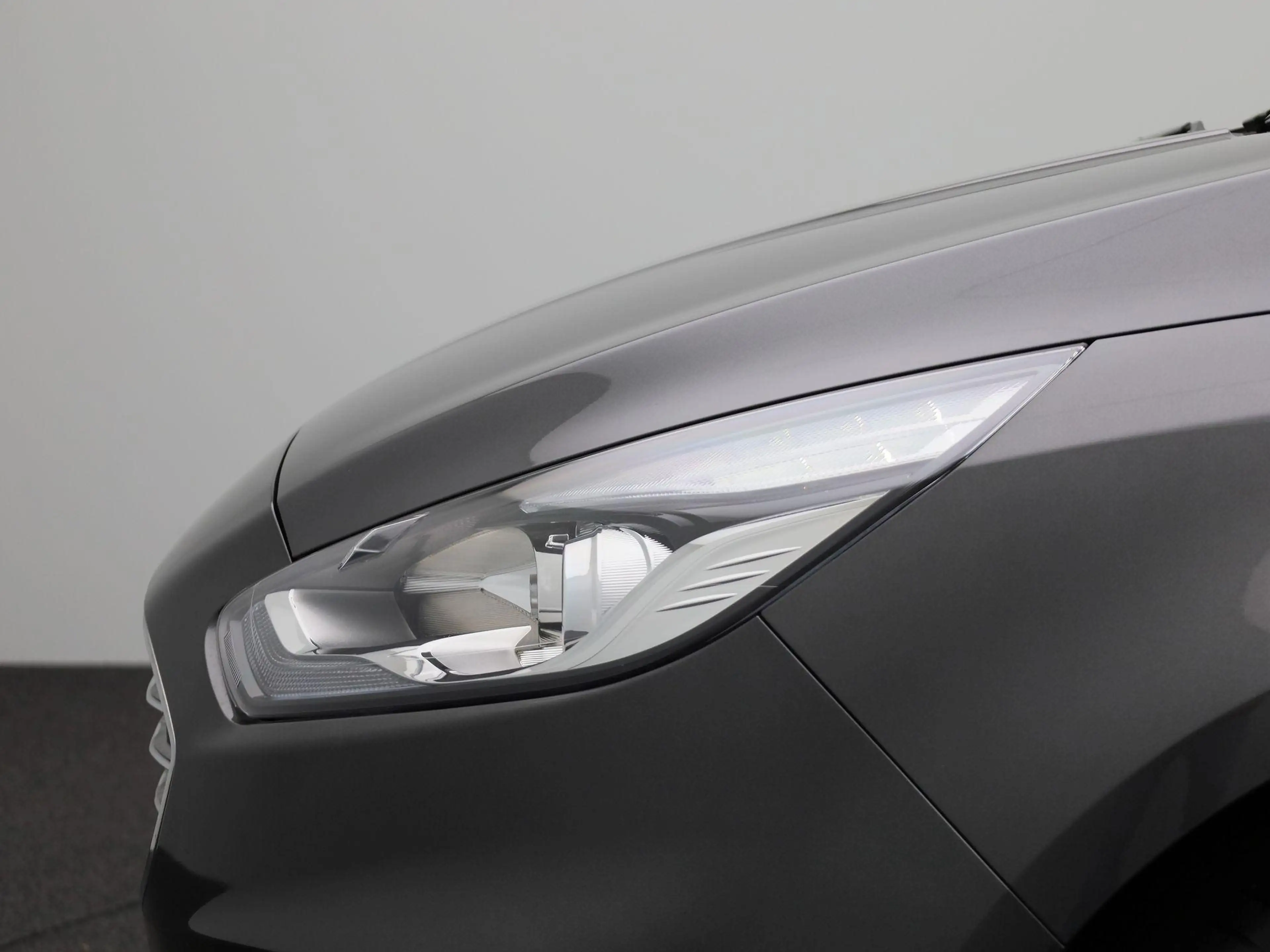 Ford S-Max 2.0 TDCi 110kW S/S Aut. Titanium — photo 15
