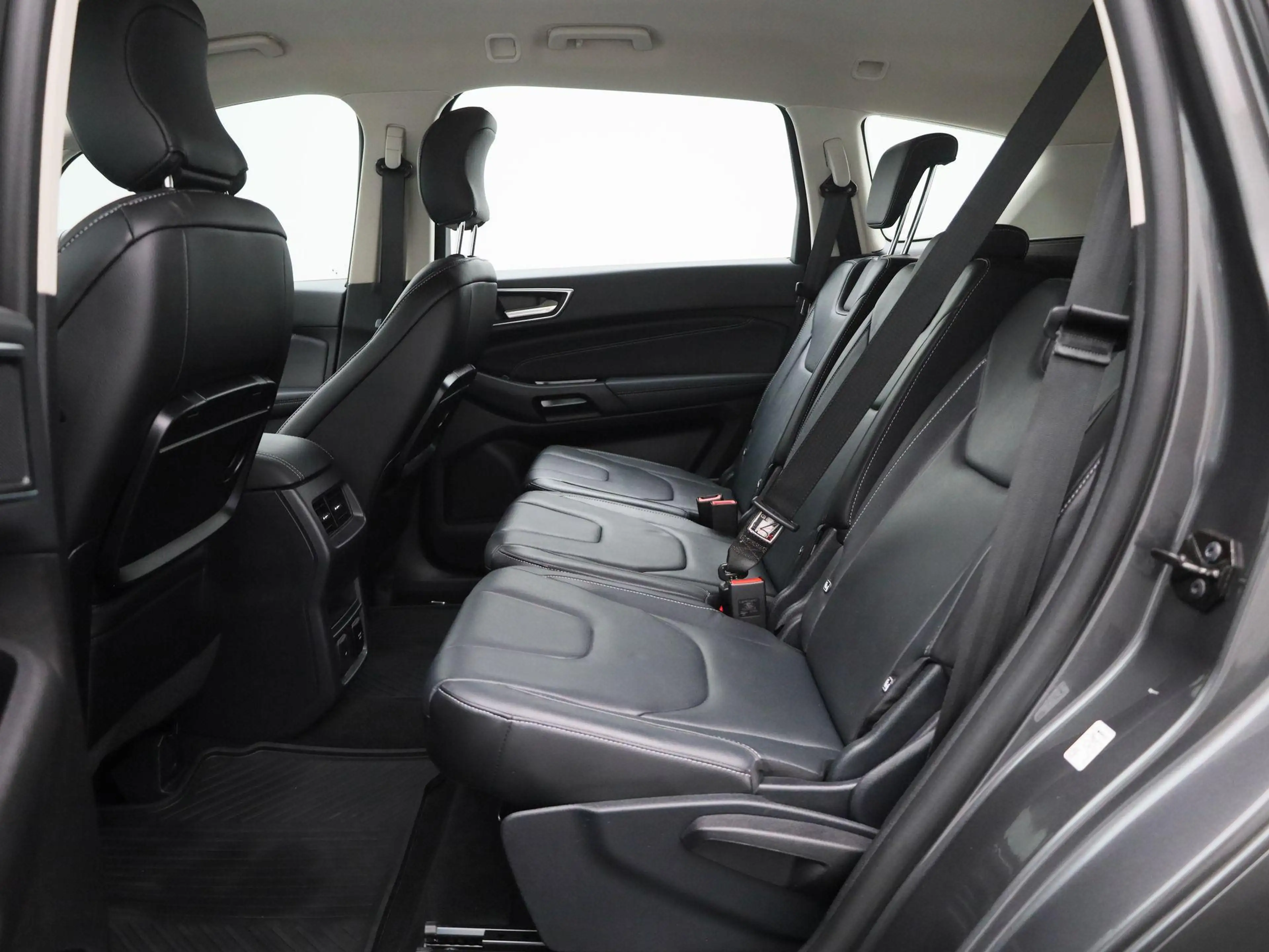 Ford S-Max 2.0 TDCi 110kW S/S Aut. Titanium — photo 12