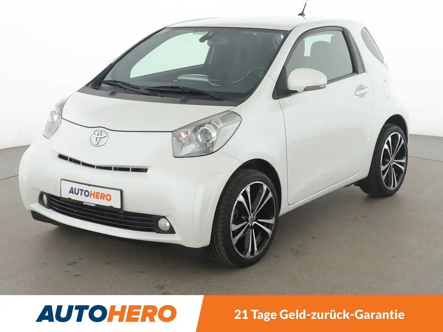 Toyota iQ 1.0 VVT-i*SHZ*ALU*KLIMA* White - 1