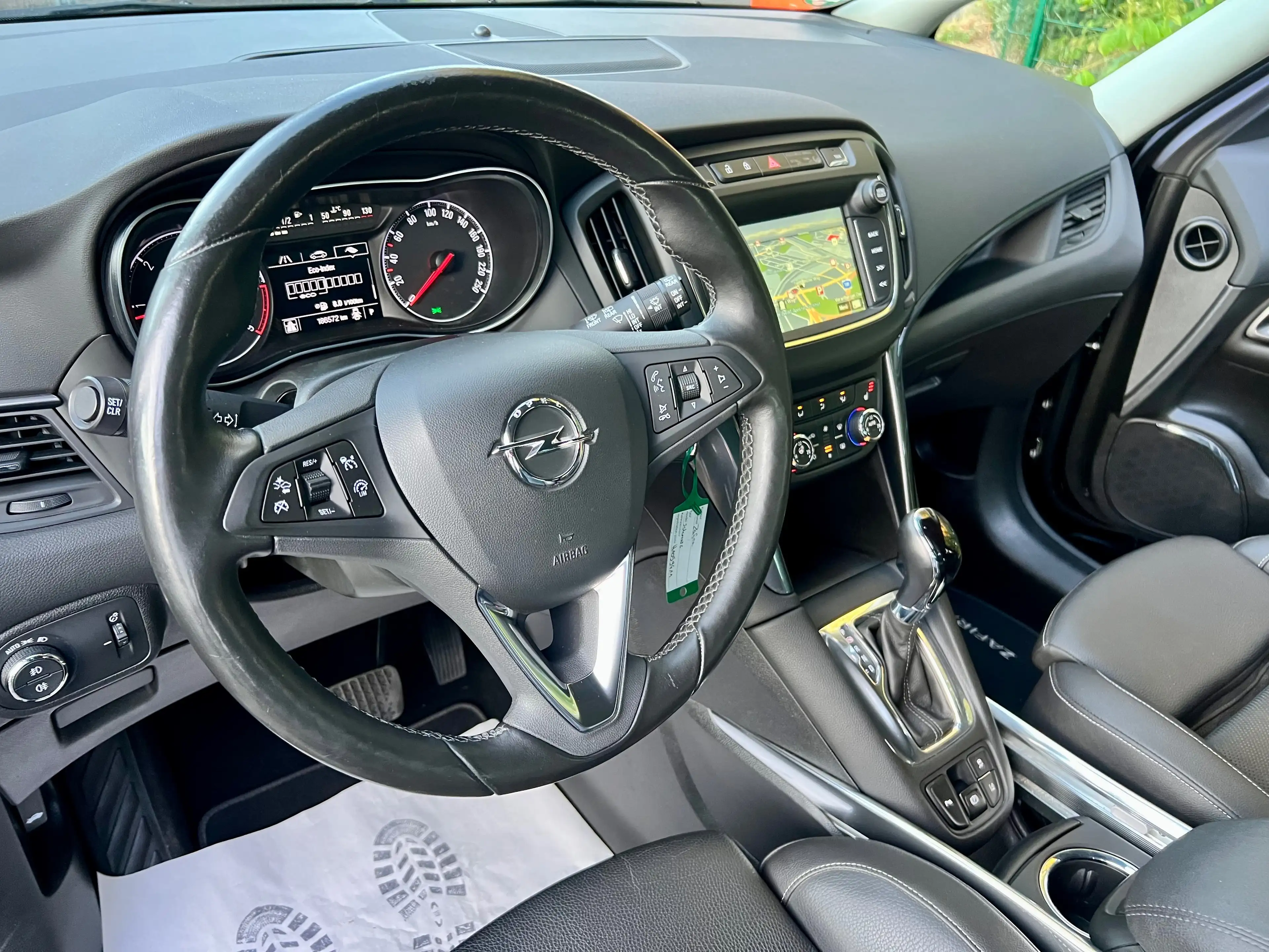 Opel Zafira Tourer Business Innovation — photo 12