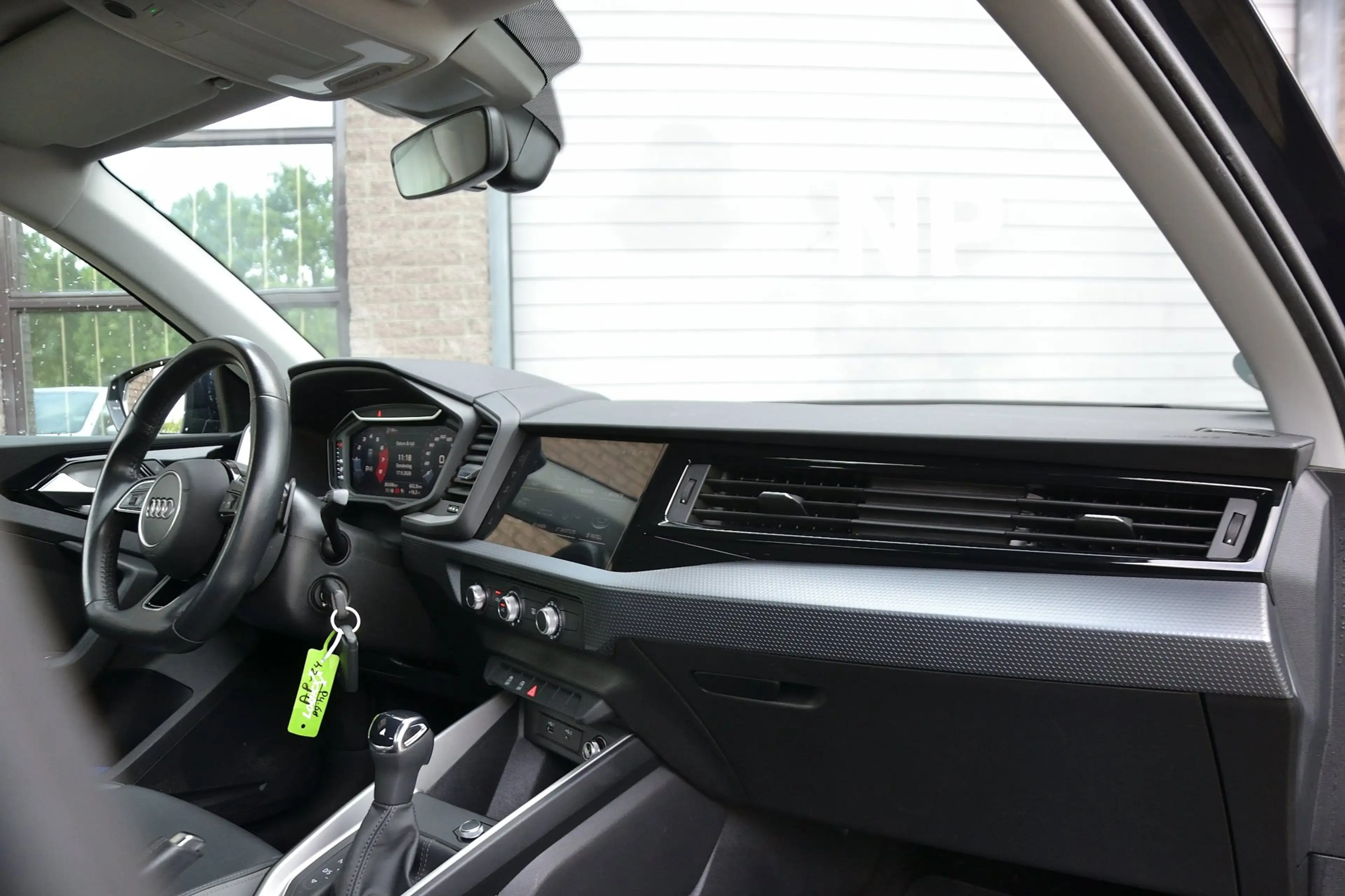 Audi A1 Sportback 30 TFSI 116PK Pro Line Automaat | ACC | — photo 11