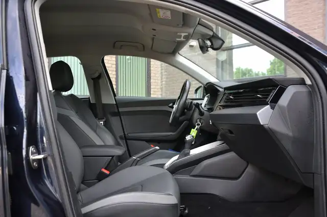 Audi A1 view 10