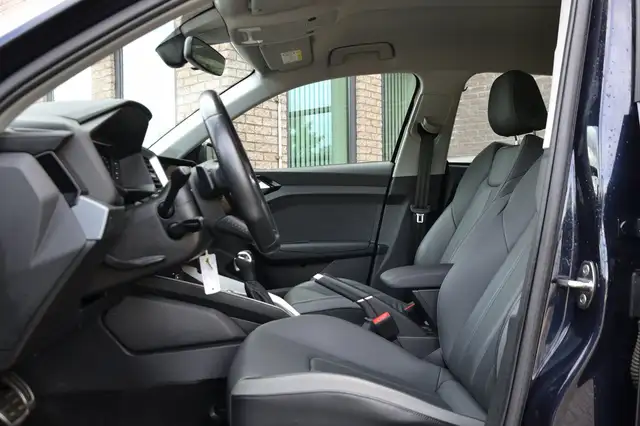 Audi A1 view 8