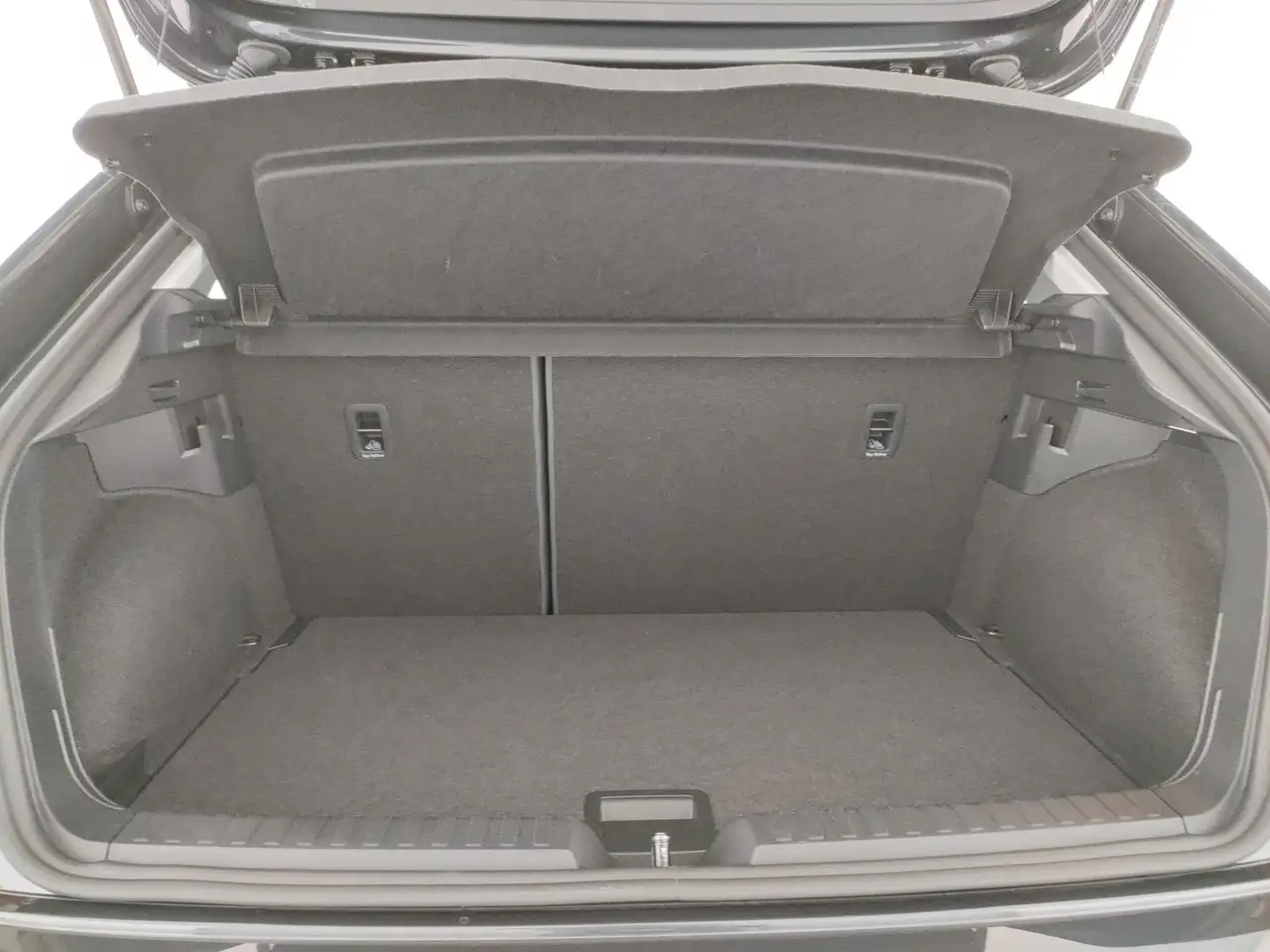 Audi A1 sportback 30 1.0 tfsi admired advanced 110cv s-tro 14