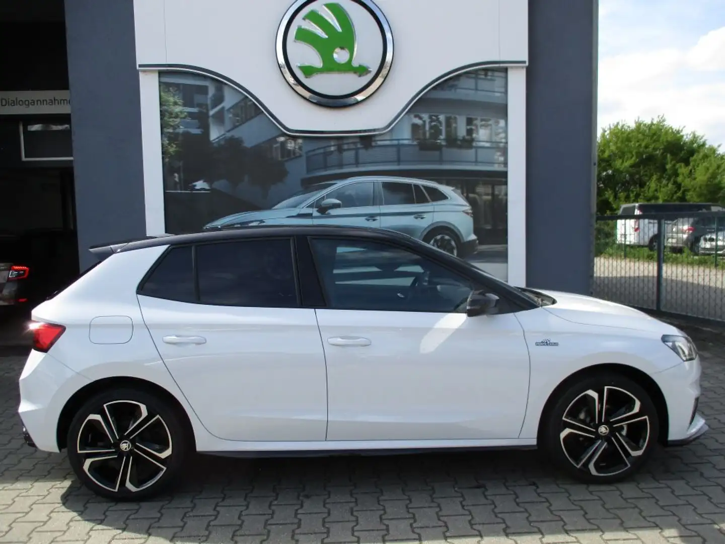 Skoda Fabia 1.0 TSI Monte Carlo*Sportfahrwerk*Panoglas Weiß - 2