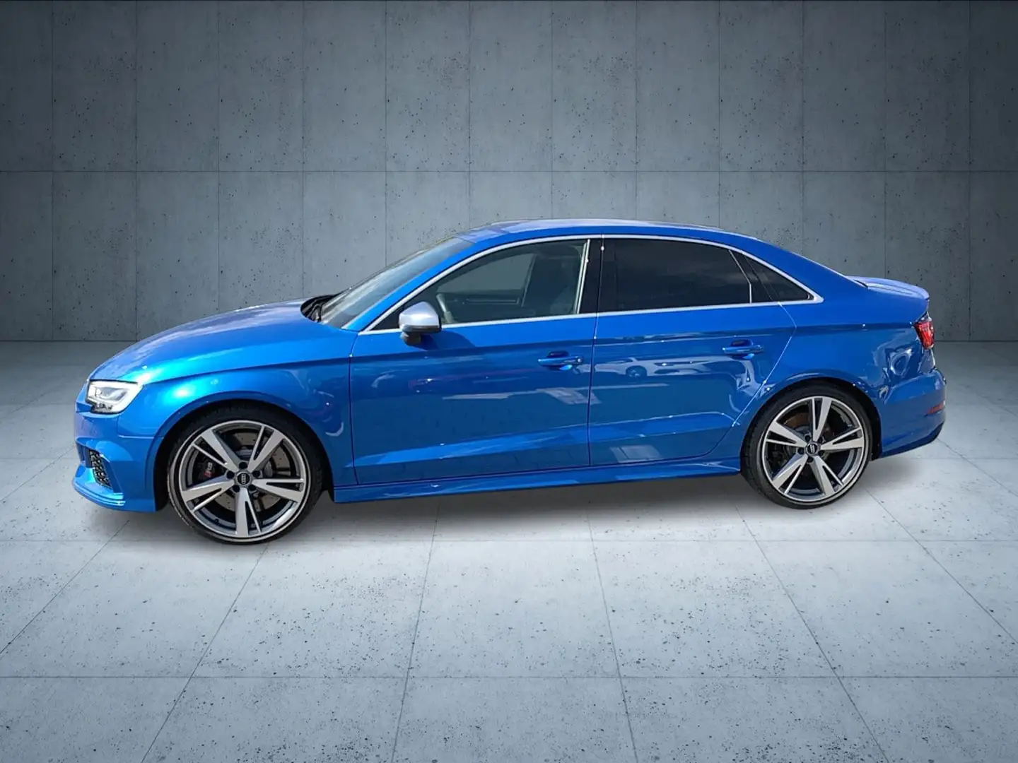 Audi RS3 280/Nav/sound/Temp/19"/OptikAlu/M Azul - 2