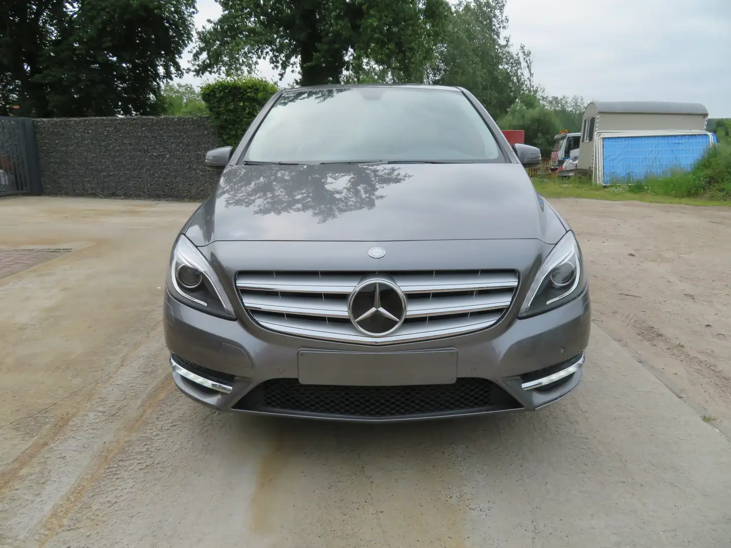 Mercedes-Benz B 200 B 200 (BlueEFFICIENCY) 7G-DCT Gris - 2