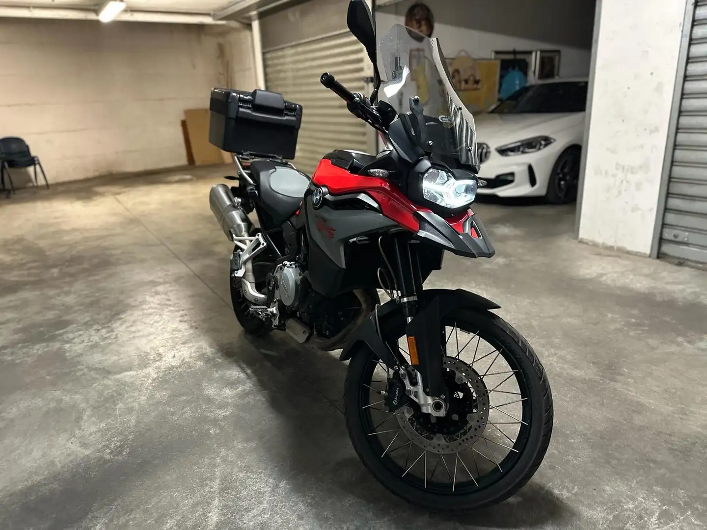 BMW F 850 GS ABS Rouge - 2