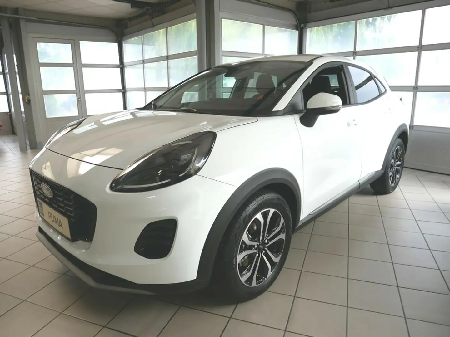 Ford Puma Titanium MHEV Weiß - 1