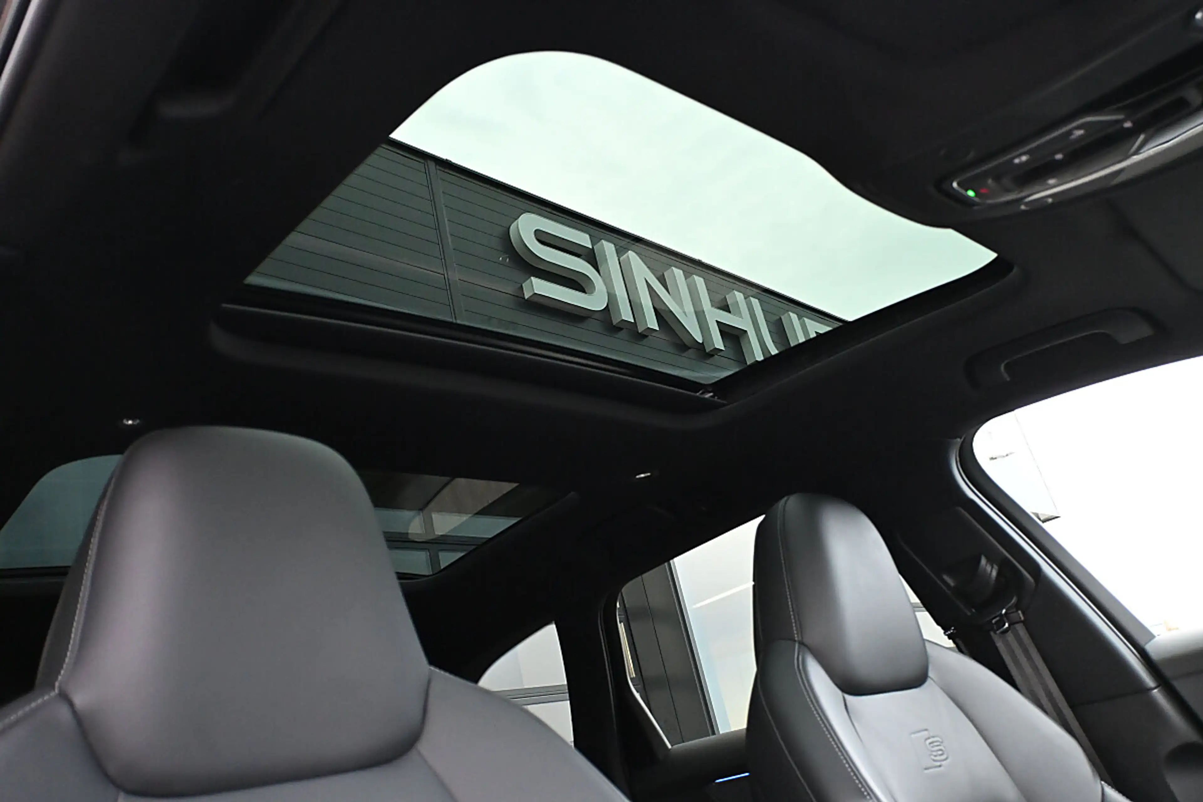 Audi A6 Avant 45 TDI quattro sport S-tronic NP €111k AC... — photo 8