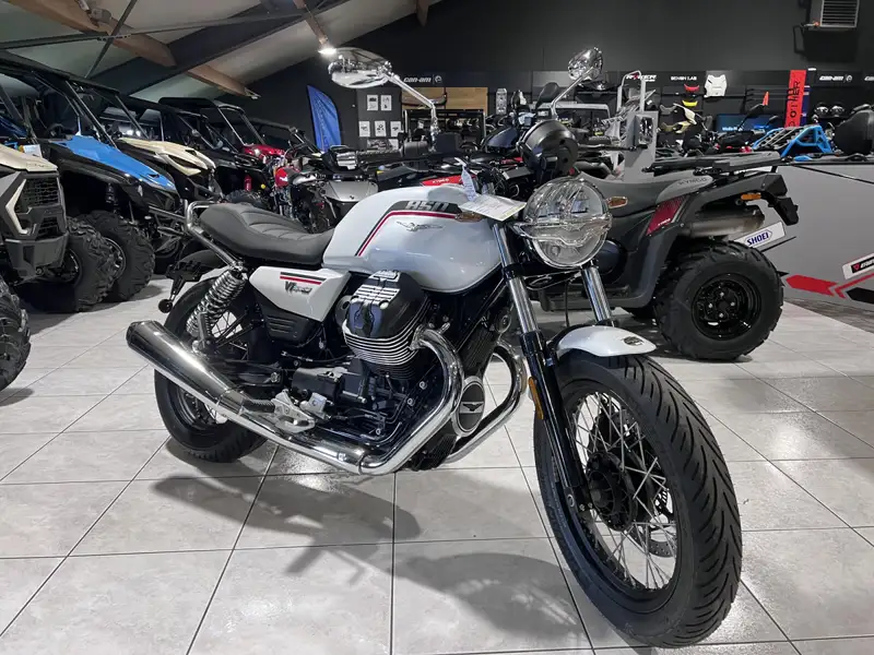 Moto Guzzi V 7 - foto 7