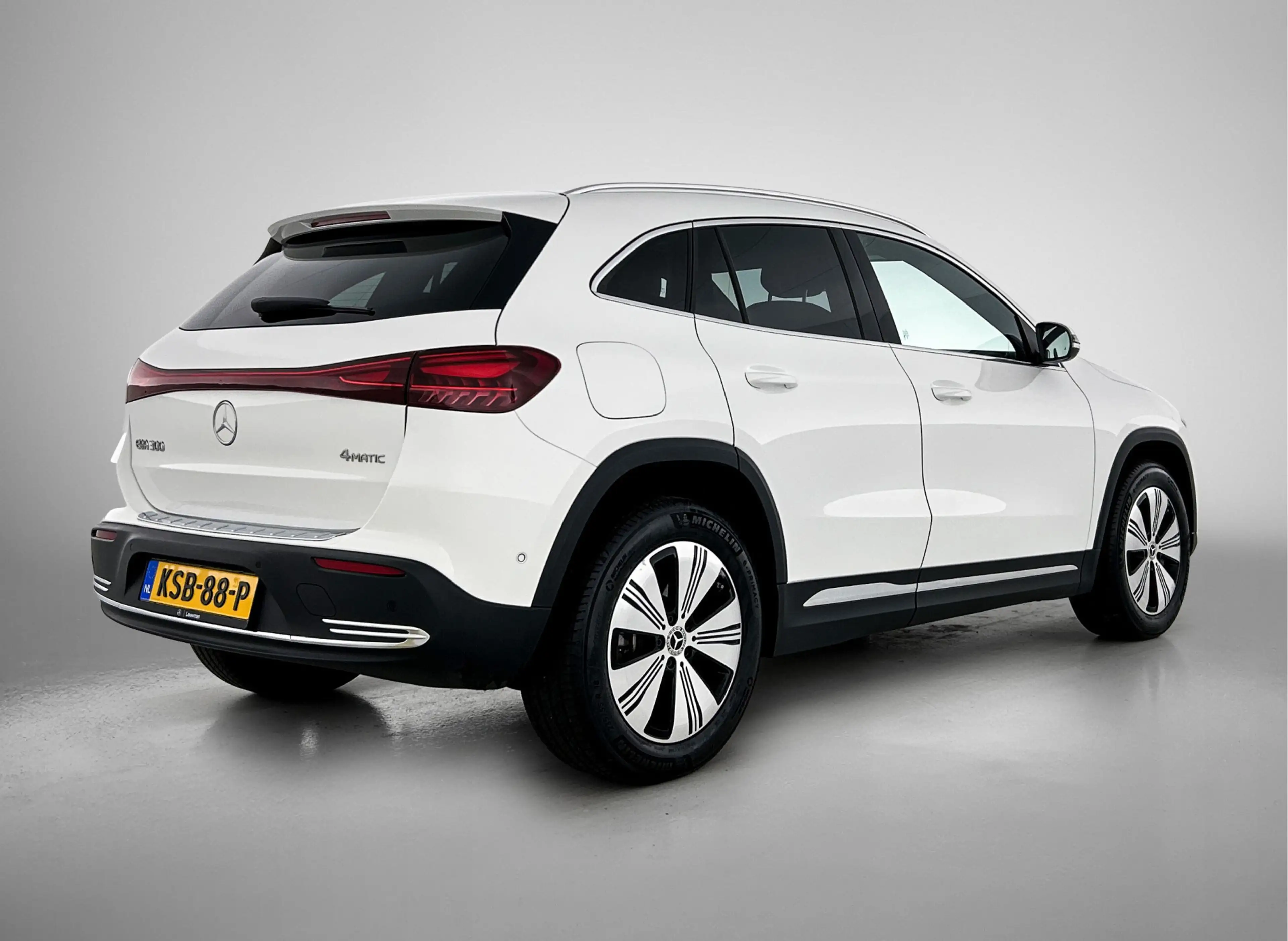 Mercedes-Benz EQA 300 4MATIC Luxury Line 71 kWh Ledkoplampen | Dodehoeka — photo 2