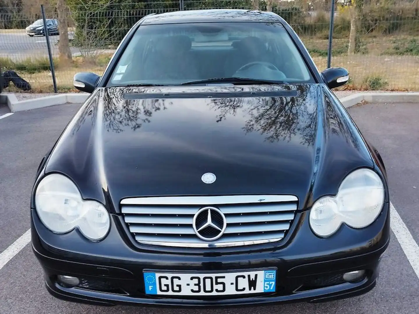 Mercedes-Benz C 200 Coupé Sport  Kompressor Essence 163 CV Noir - 1