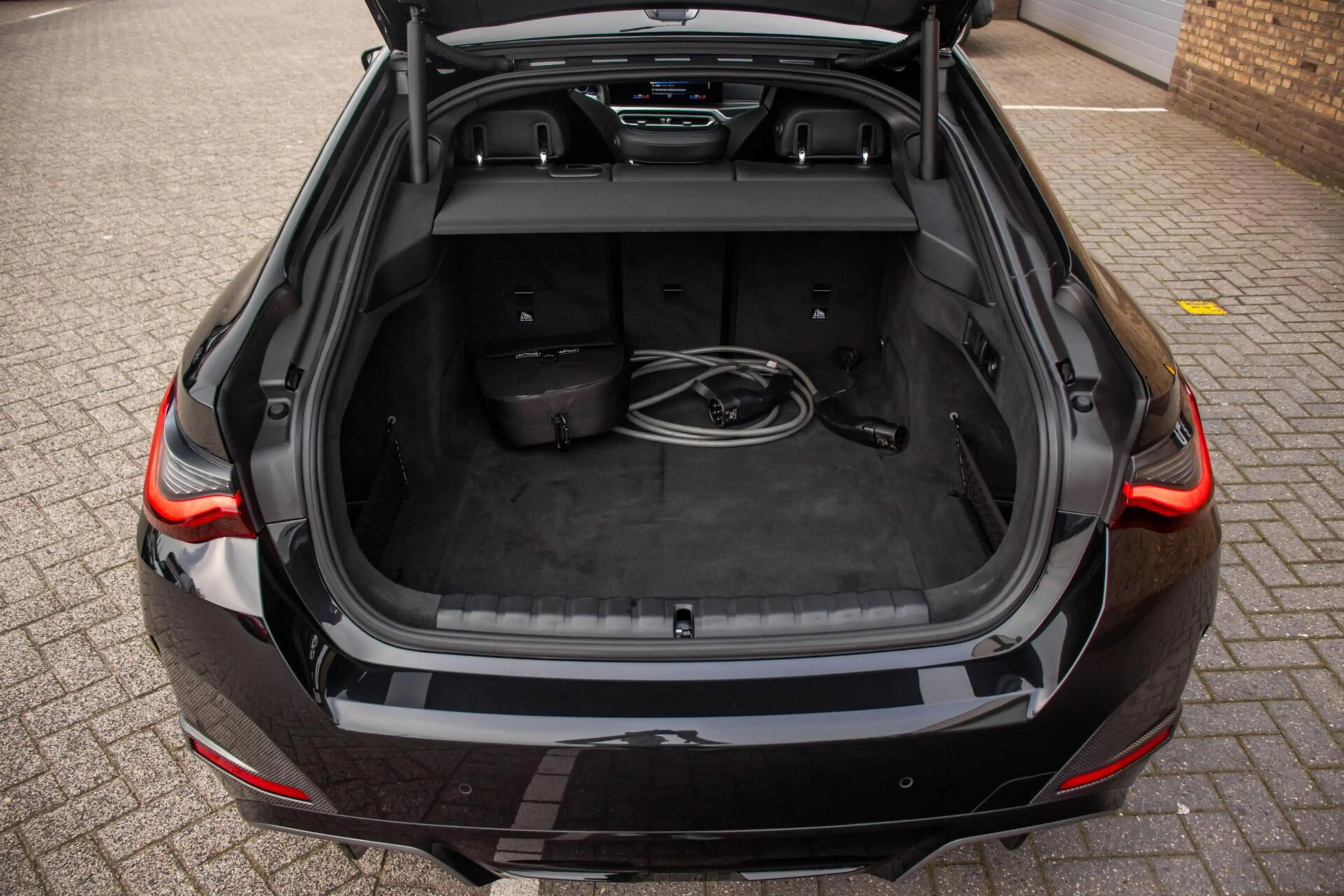 BMW i4 M50 High Executive 84 kWh, BTW, Origineel NL, 1e e — photo 33