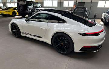 Carrera T