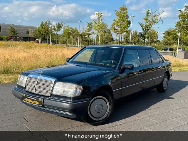 Mercedes-Benz 260