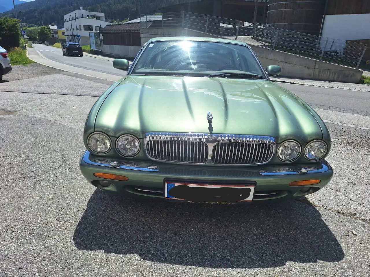 Jaguar Daimler Super V8 4,0 LWB, foto 5