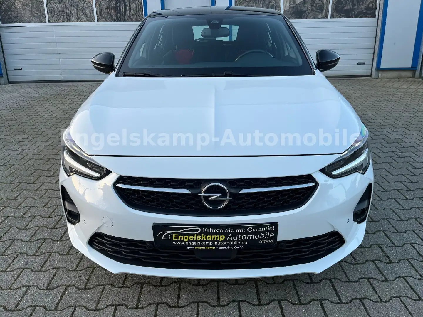 Opel Corsa F 1.5 GS Line/NAVI/SHZ/360°/SCHECKH./1.HD Blanco - 2