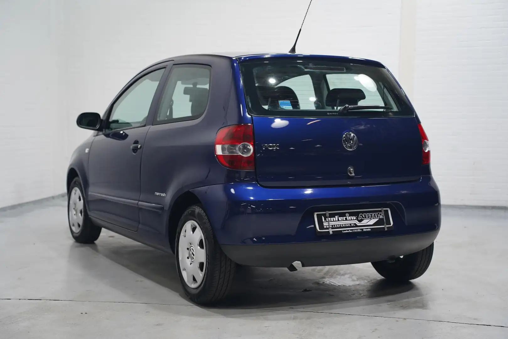 Volkswagen Fox 1.2 Trendline NAP Синій - 2