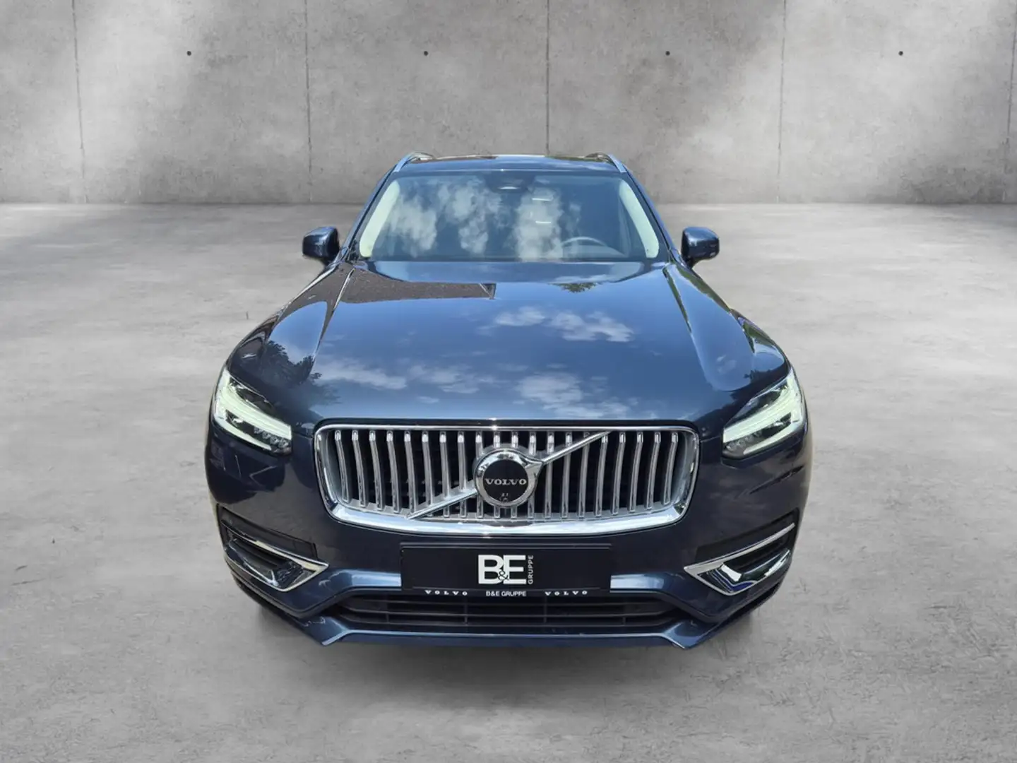 Volvo XC90 T8 Plus Bright Recharge Plug-In Hybrid AWD Blau - 2