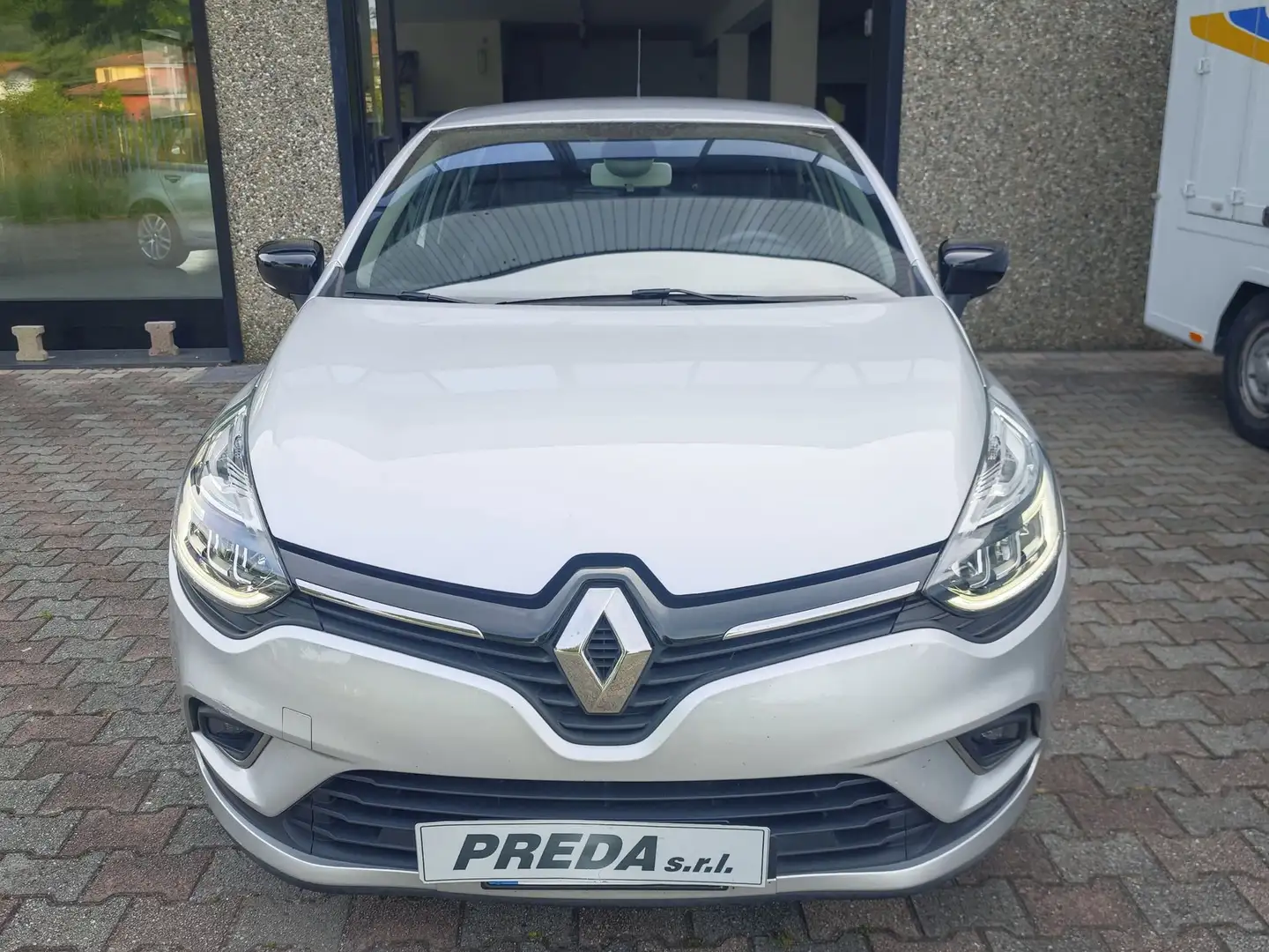 Renault Clio dCi 75 5 porte Moschino Intens - 2