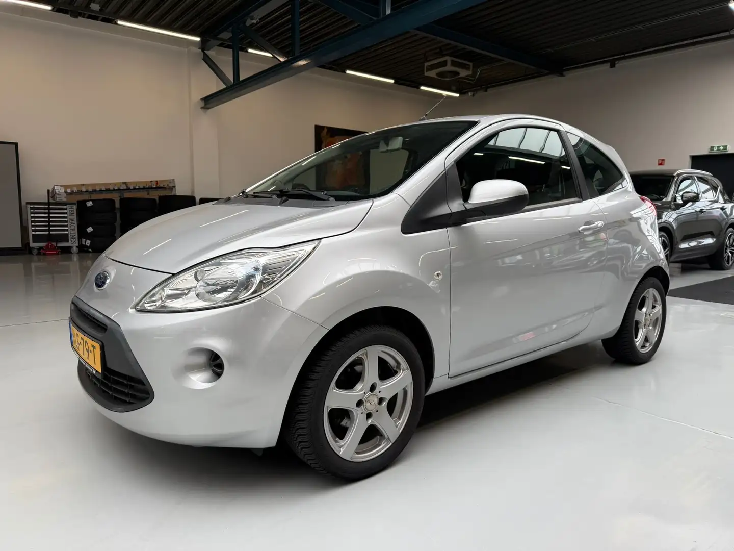 Ford Ka/Ka+ Ka/Ka+ 1.2 Style s/s Zilver - 1