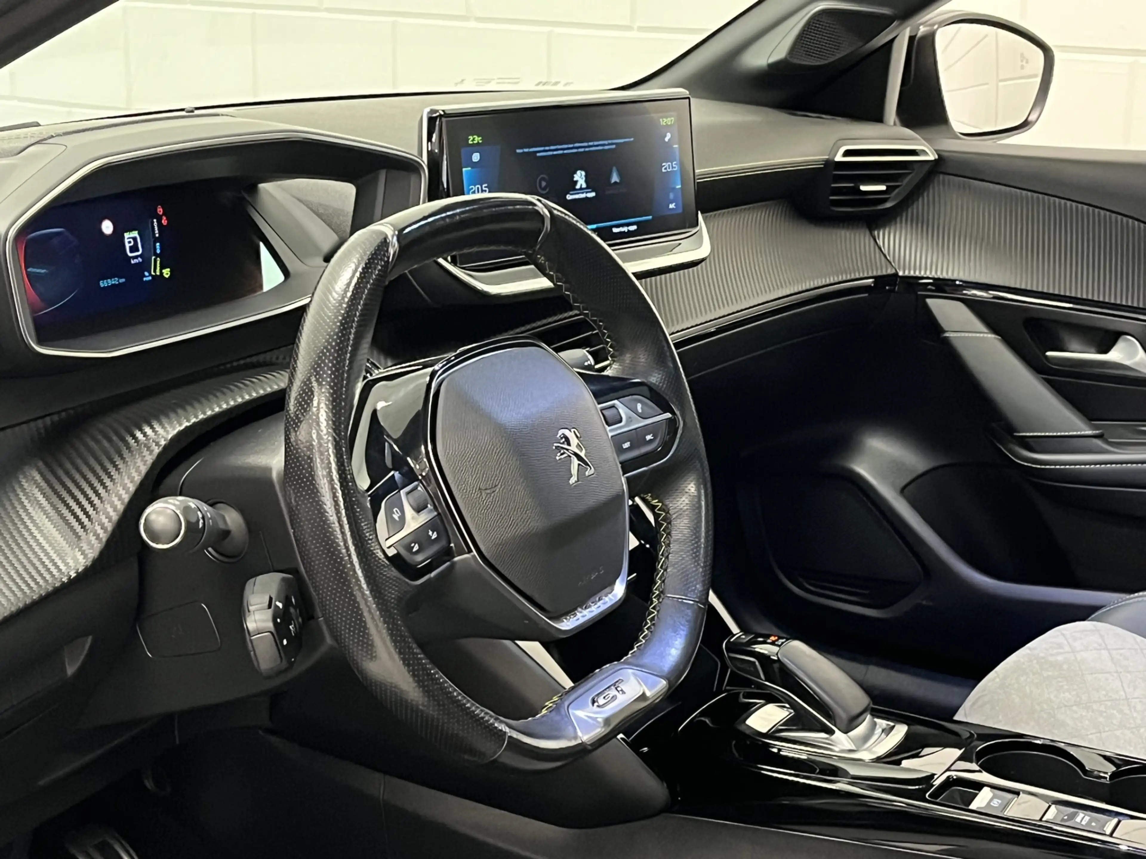 Peugeot e-208 EV GT 350 50 kWh PANORAMADAK | I-COCKPIT | COMPLET — photo 13