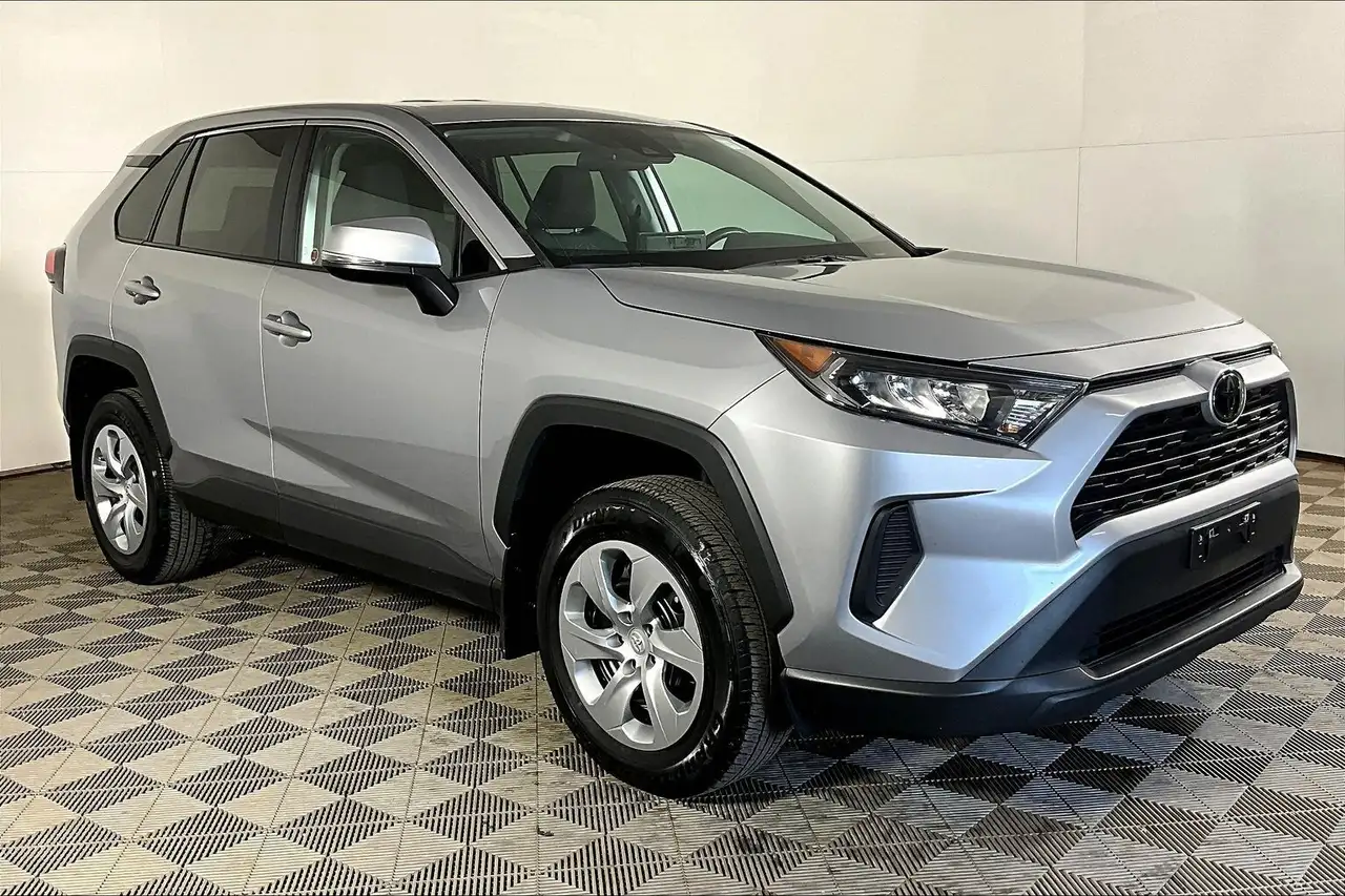Toyota RAV 4 снимка Toyota RAV 4