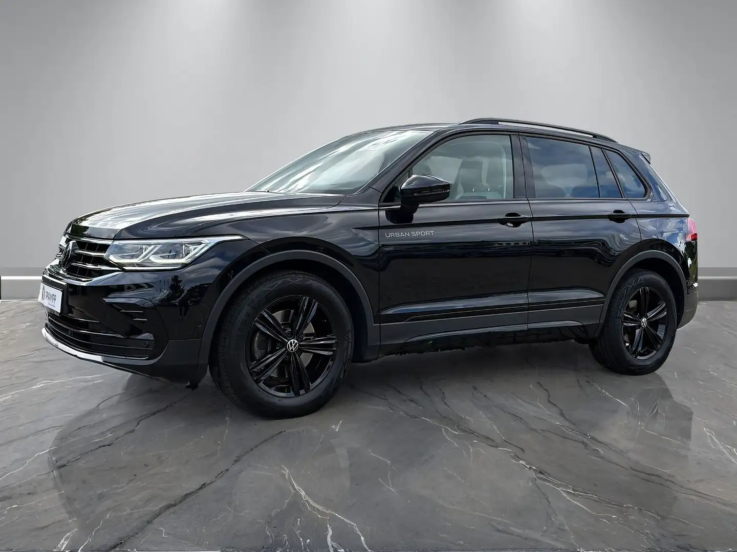 Volkswagen Tiguan "Urban Sport" 2.0TSI DSG 4M +MATRIX+HUD+ Noir - 2
