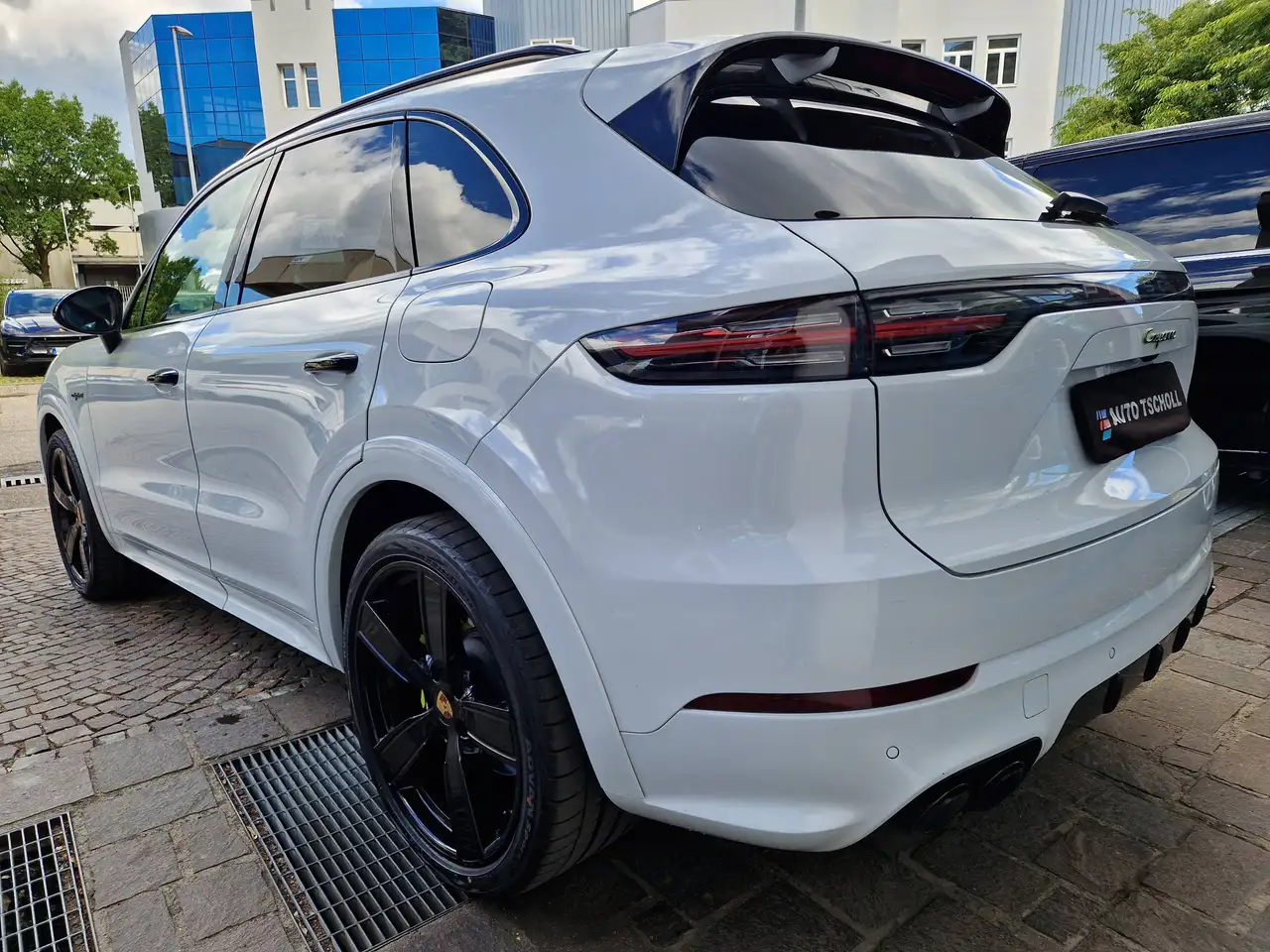 Porsche Cayenne 3.0E-Hybrid 462Cv SportDesign PlatinumEdition 22", миниатюра 4
