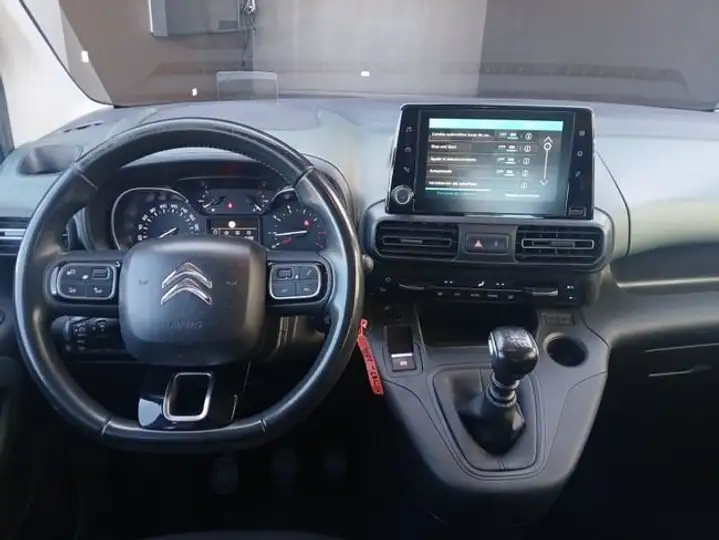 Citroën Berlingo 2021, foto 8