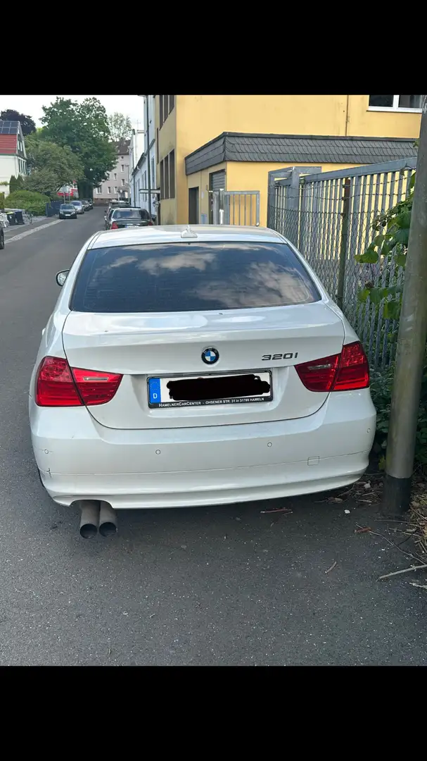 BMW 320 320i Edition Lifestyle - 2