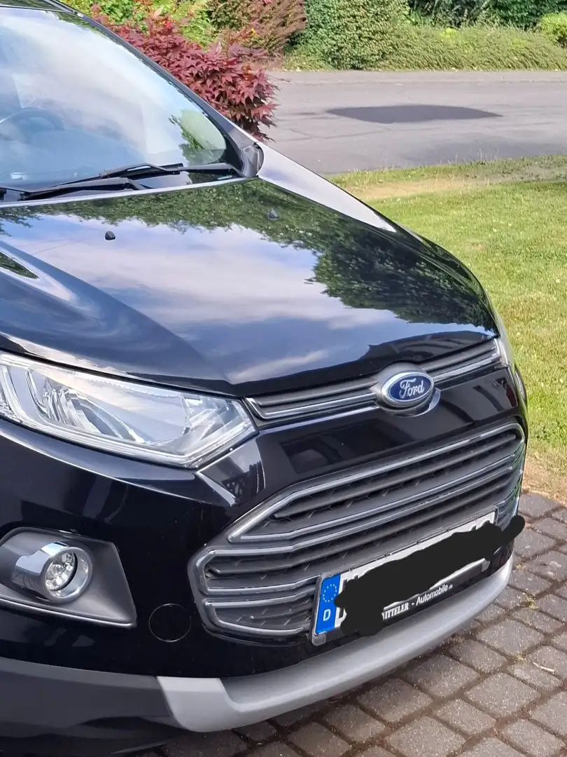 Ford EcoSport Titanium Fekete - 2