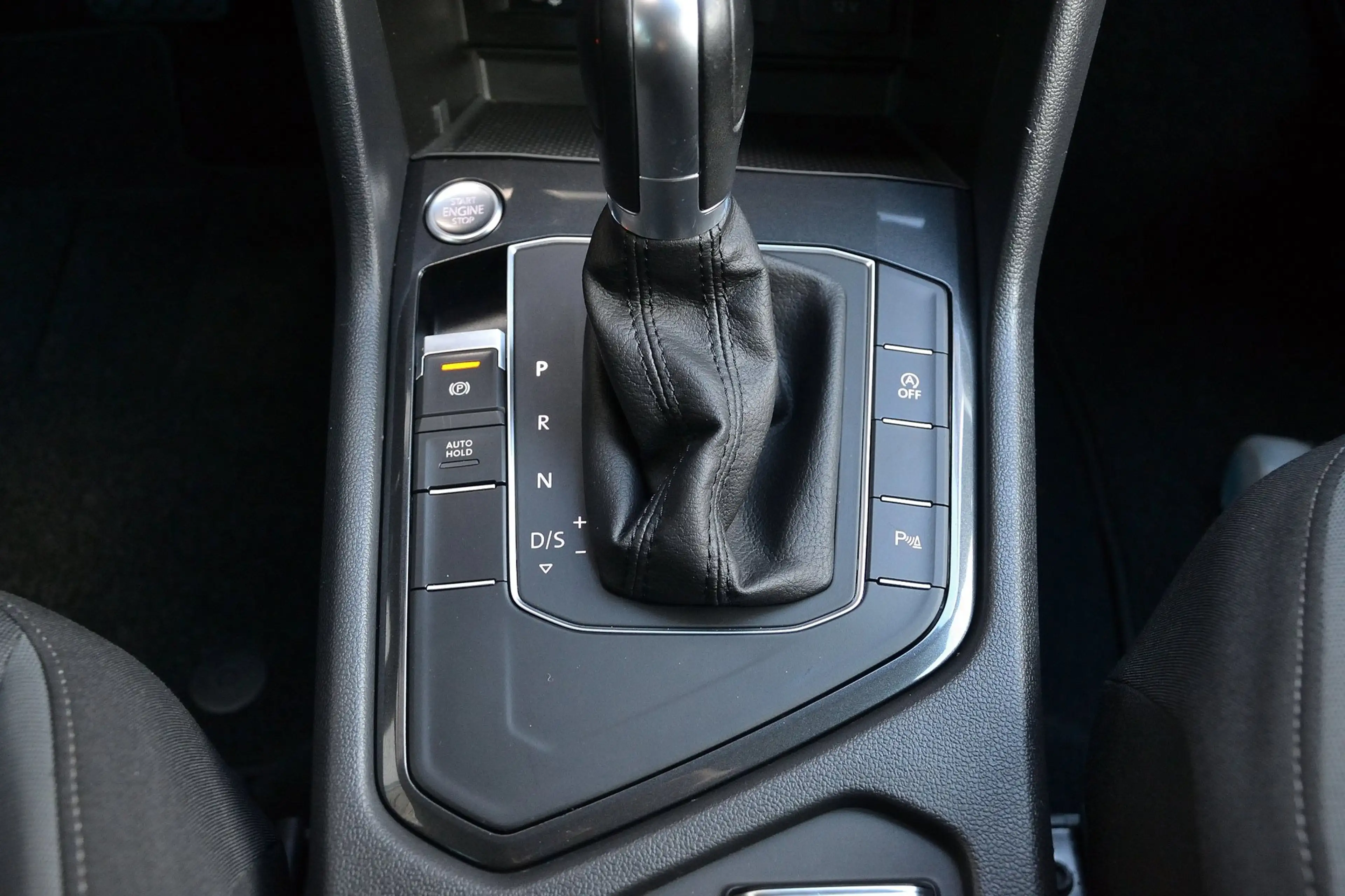 Volkswagen Tiguan 1.4 TSI ACT 150PK Comfortline Automaat | Navigatie — photo 17