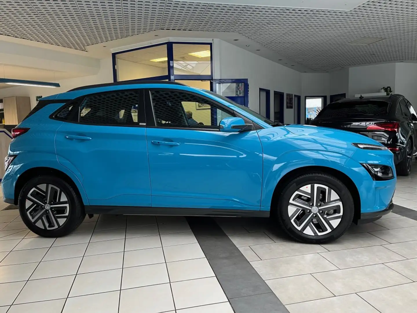 Hyundai KONA Elekro mit Select-Paket Blu/Azzurro - 2