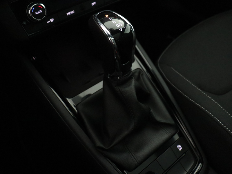 Skoda Scala 1.5 TSI Sport Business (NL-Auto / Pano / ACC / Car — photo 24