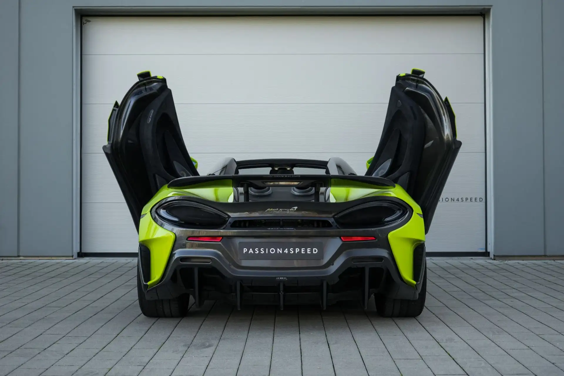 맥라렌 600LT Spider 2019 옐로 사진 5