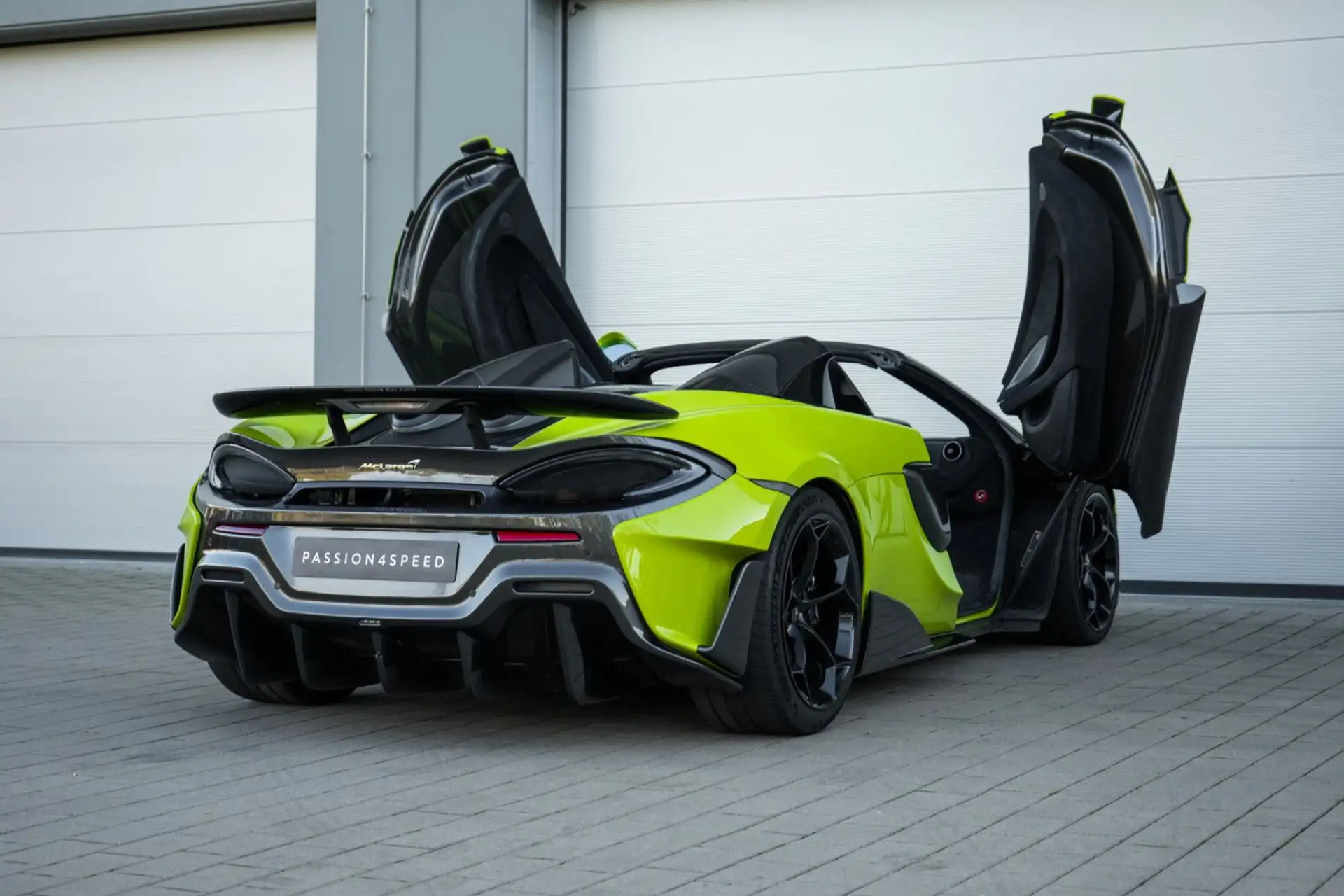맥라렌 600LT Spider 2019 옐로 사진 6