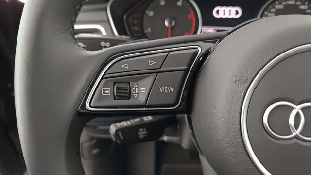 Audi A4 view 15