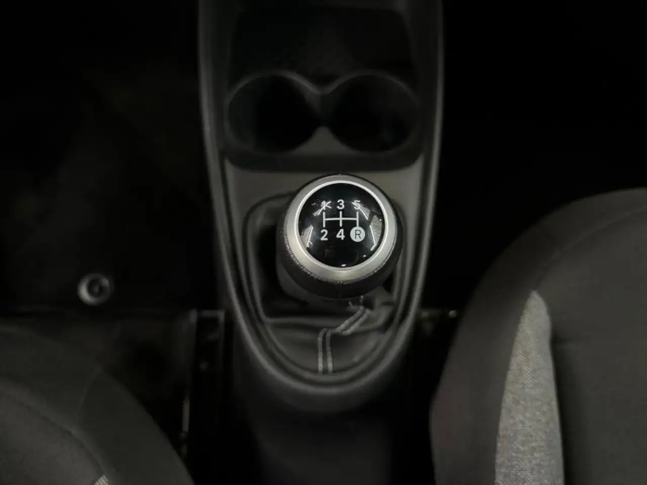 Toyota Aygo X MT Play carplay camera, миниатюра 25