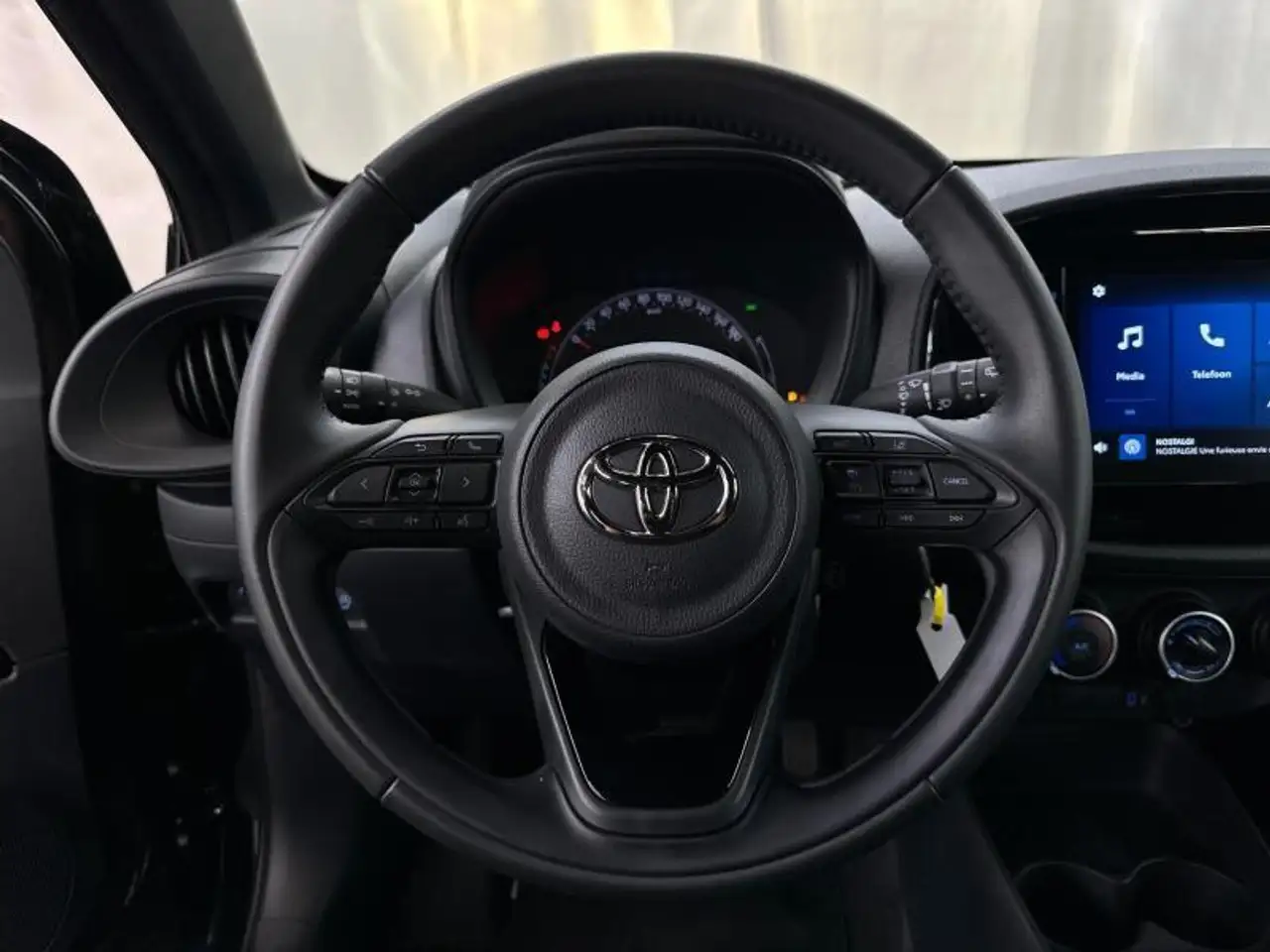 Toyota Aygo X MT Play carplay camera, миниатюра 19