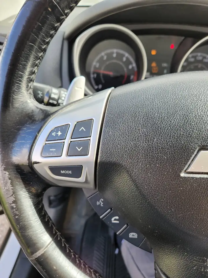 Mitsubishi RVR снимка Mitsubishi RVR