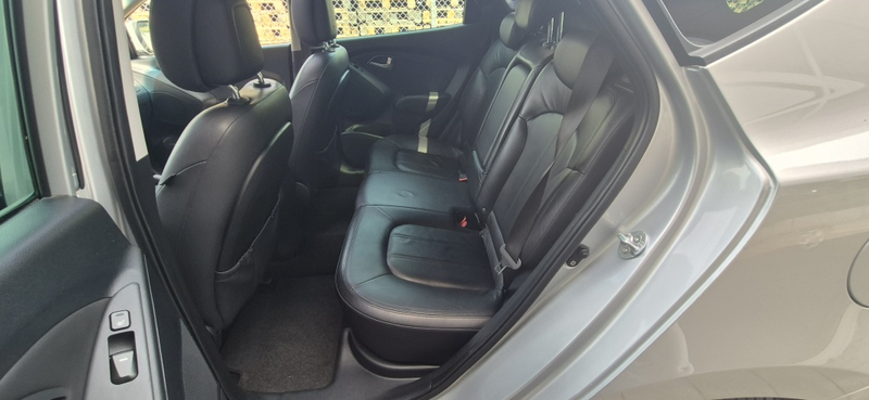Hyundai iX35 2.0i i-Catcher — photo 8