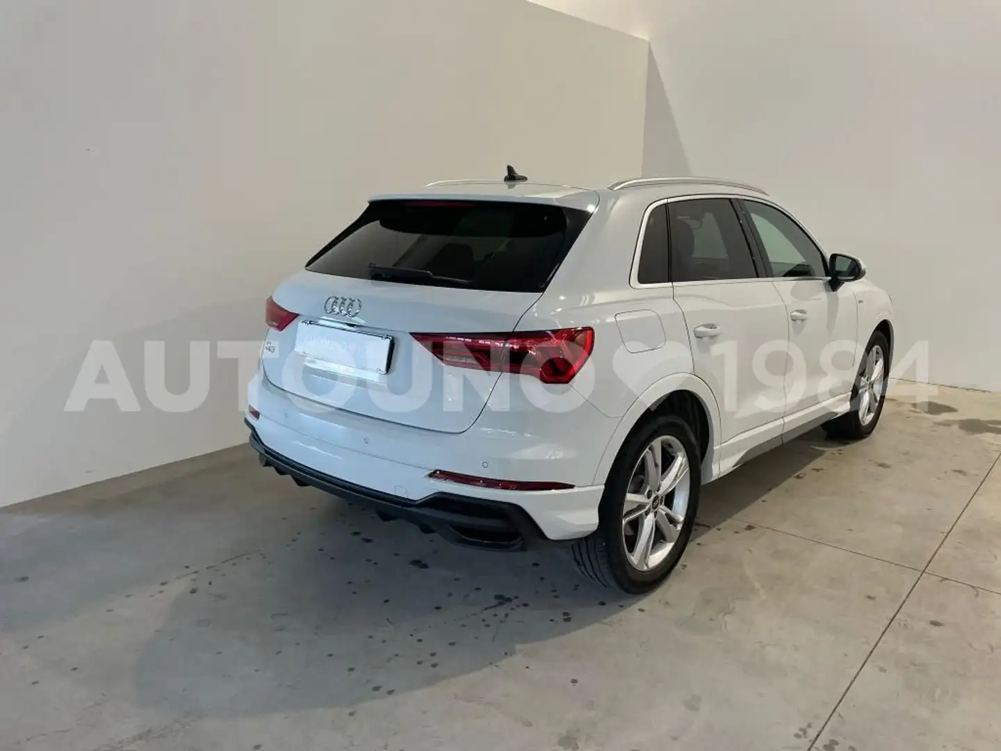 Audi Q3 35 2.0 tdi S line edition s-tronic Bianco - 2