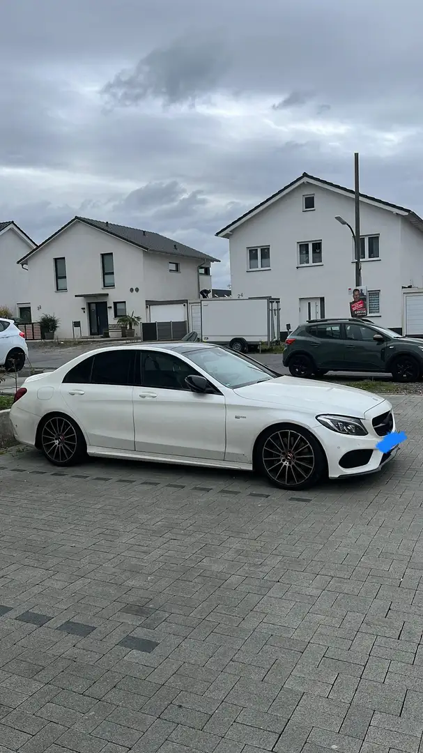 Mercedes-Benz C 43 AMG 4Matic 9G-TRONIC - 2