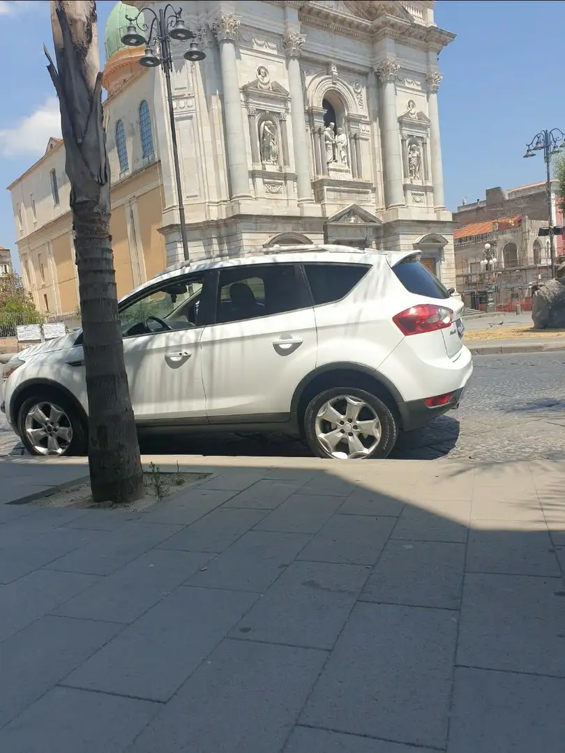 Ford Kuga 2.0 tdci Titanium 4wd 136cv dpf - 2