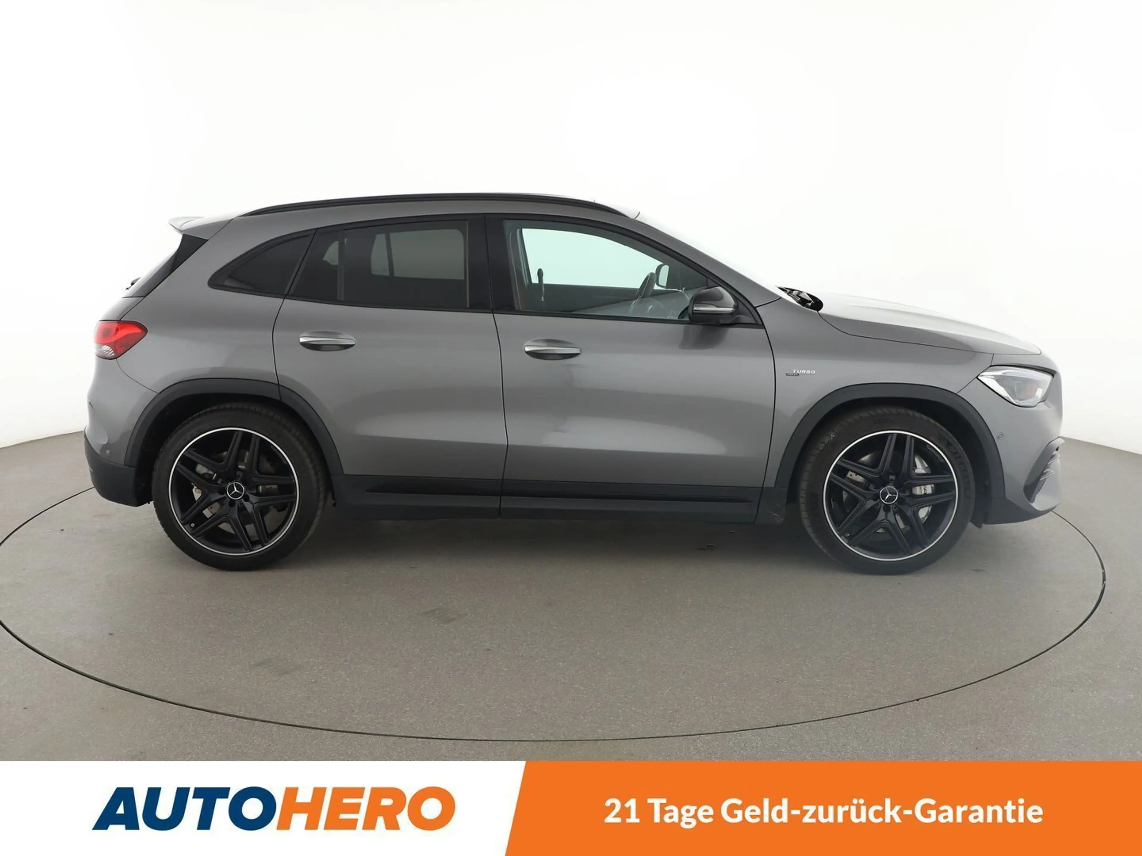 Mercedes-Benz GLA 35 AMG 4Matic Aut.*LED*NAVI*TEMPO*CAM*PDC*SHZ*PANO* — photo 7